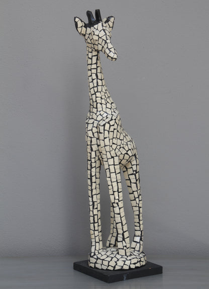 Mosaic eggshell full giraffe