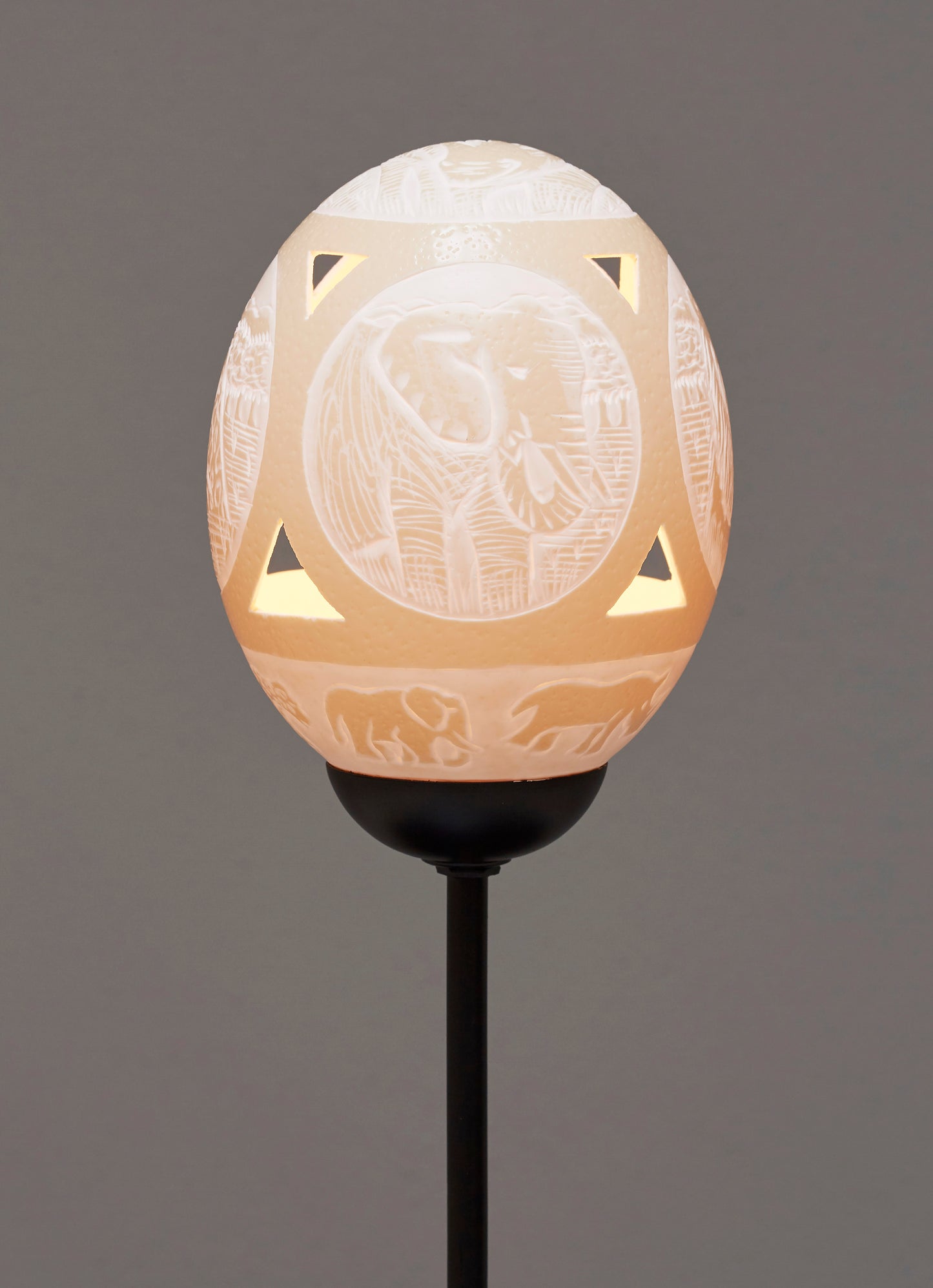 Big 5 Circle ostrich egg lamp