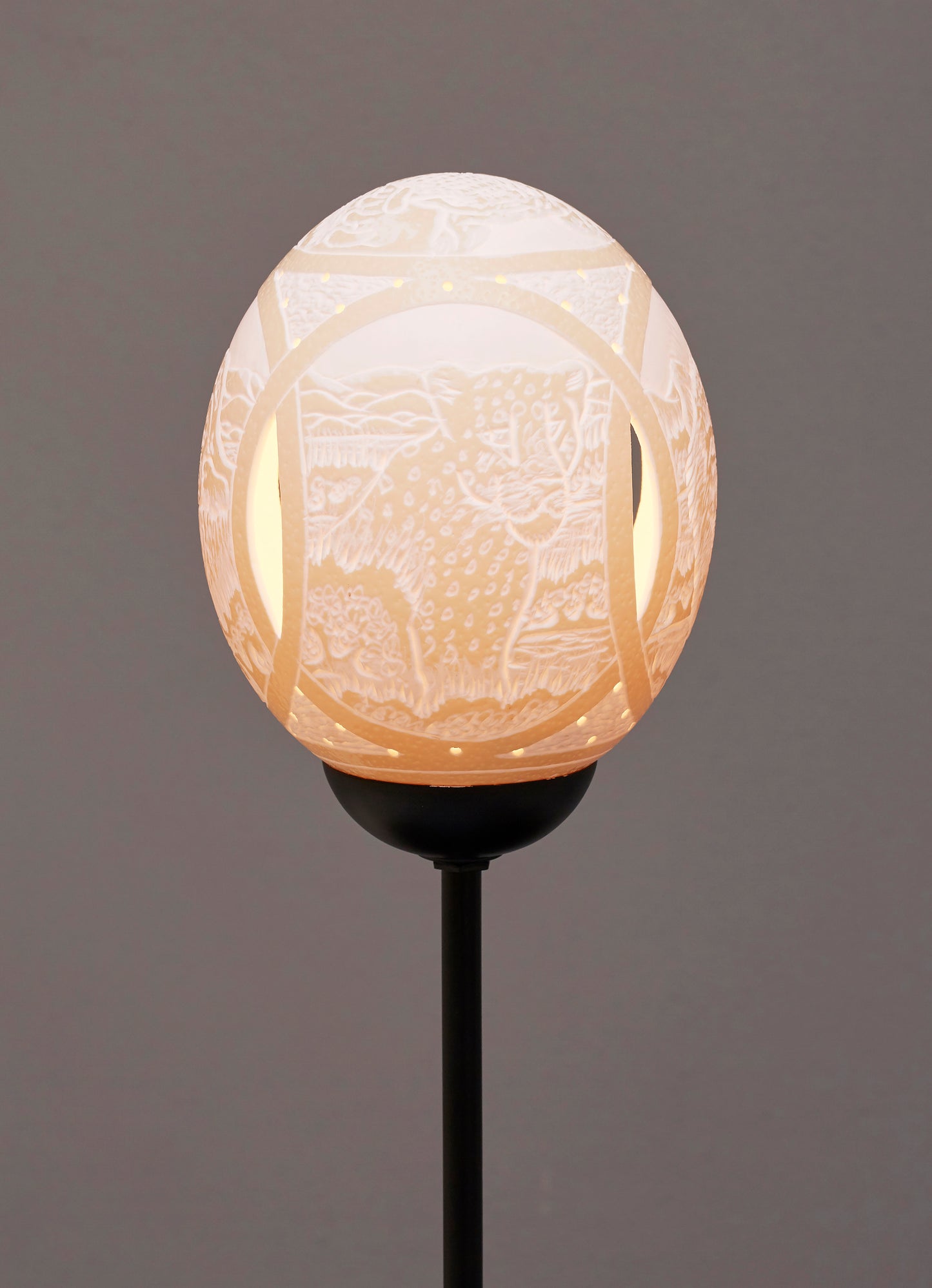 Big 5 Infinity ostrich egg lamp