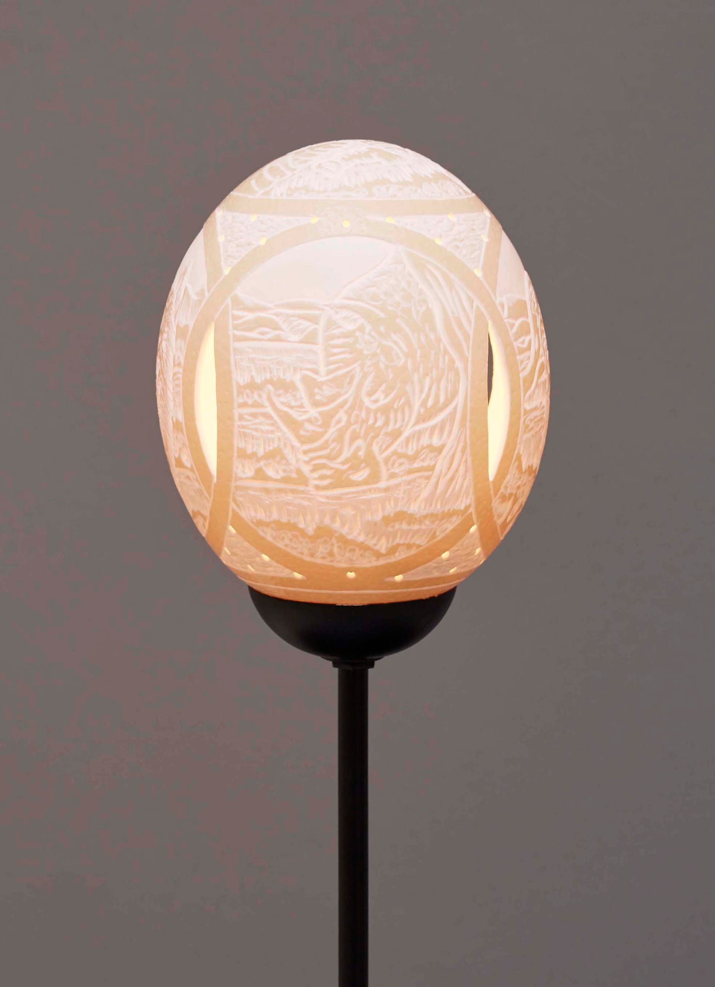 Big 5 Infinity ostrich egg lamp