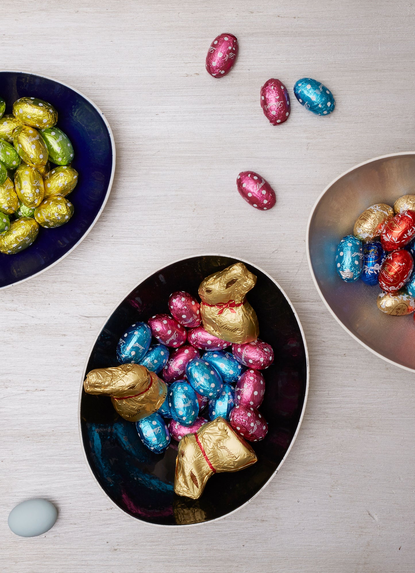 Glazed copper decorative eggshell bowl