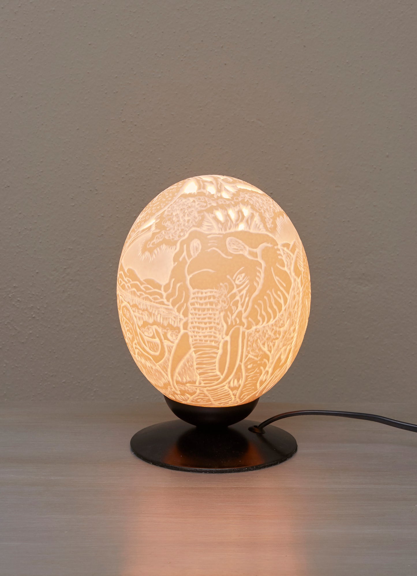 Mild Steel Ostrich egg lamp stand 0mm (excludes egg)