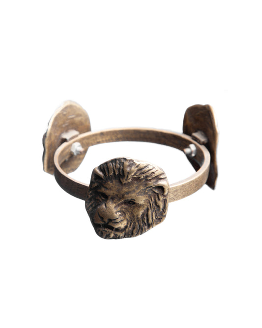 Lion brass stand