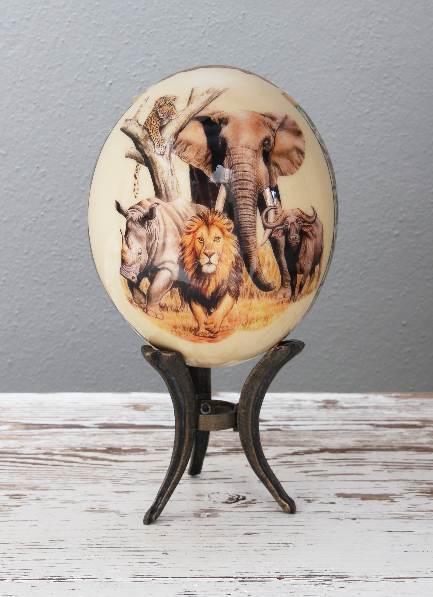 Decoupage Big 5 ostrich egg
