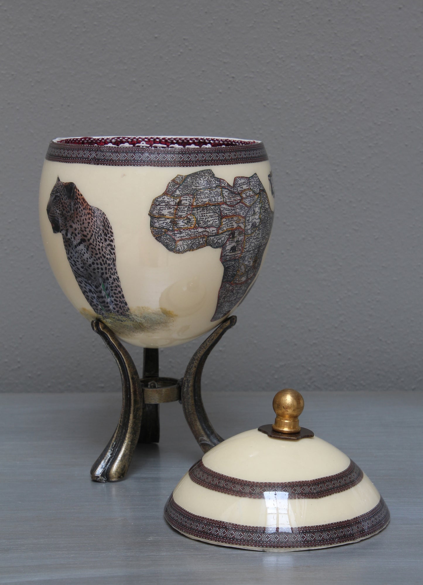 Decoupage Leopard & map ostrich eggshell jewelry box