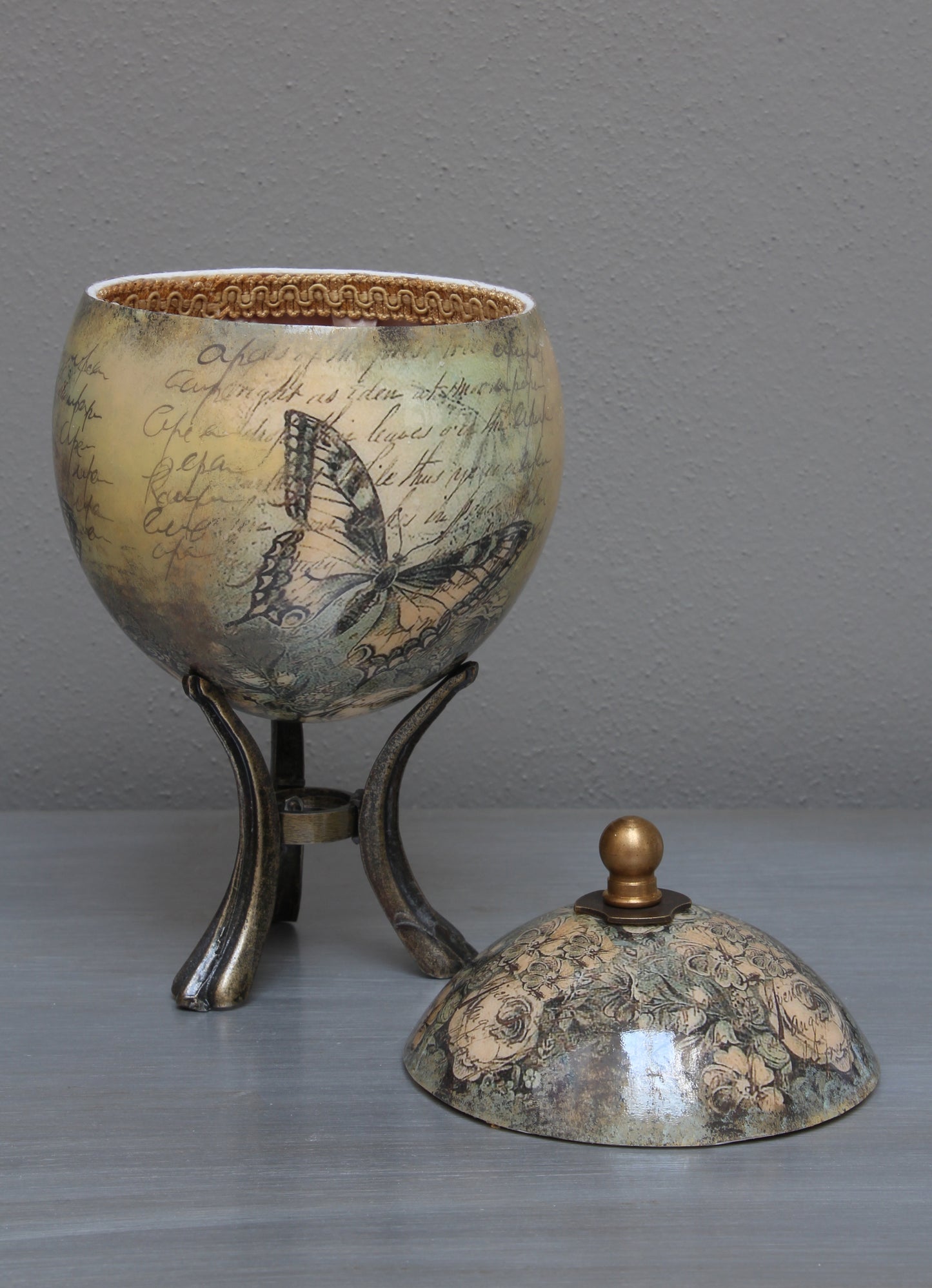 Decoupage butterfly ostrich eggshell jewelry box