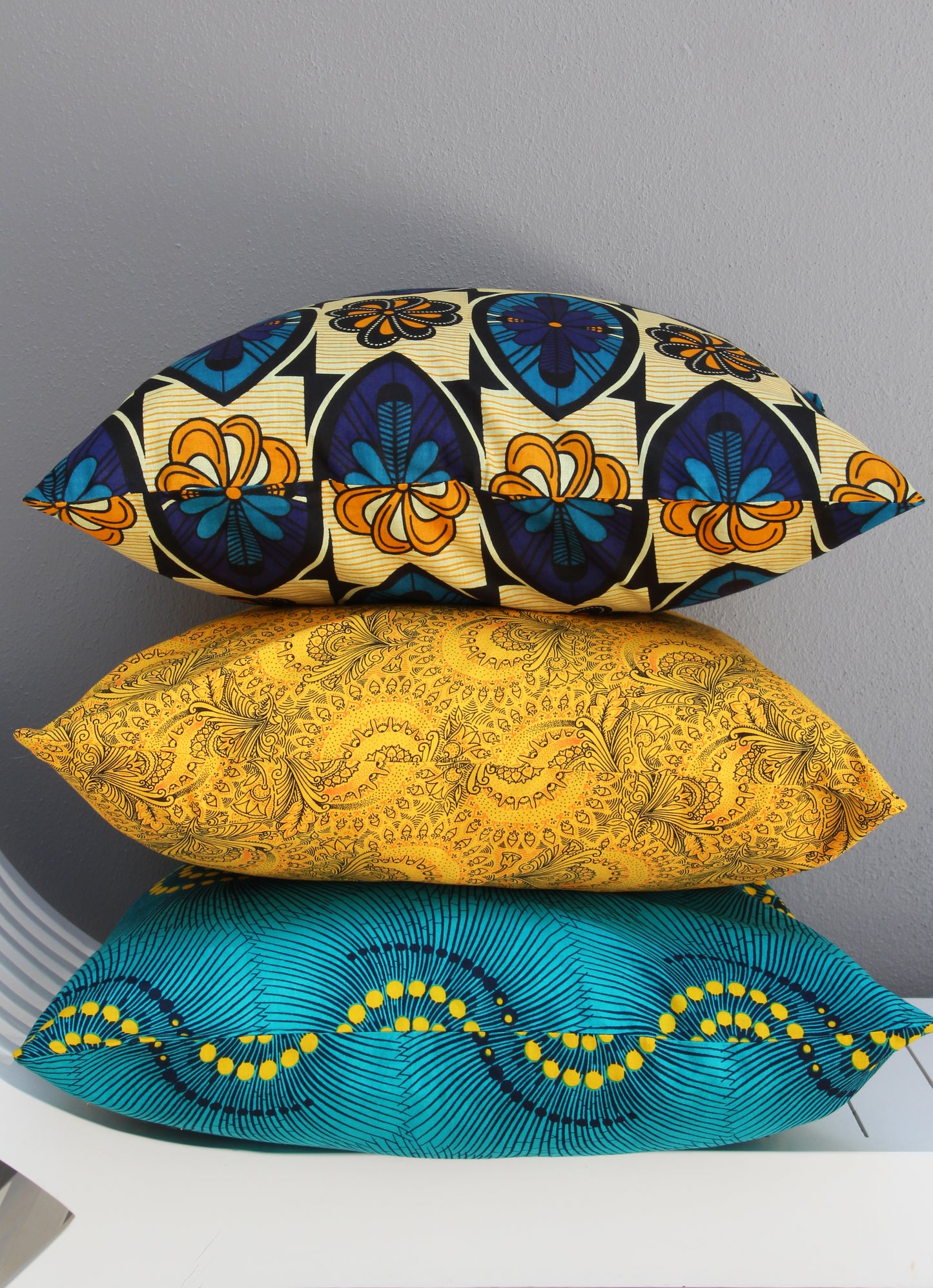Mixed set of Shwe-shwe & Java print scatter cushions