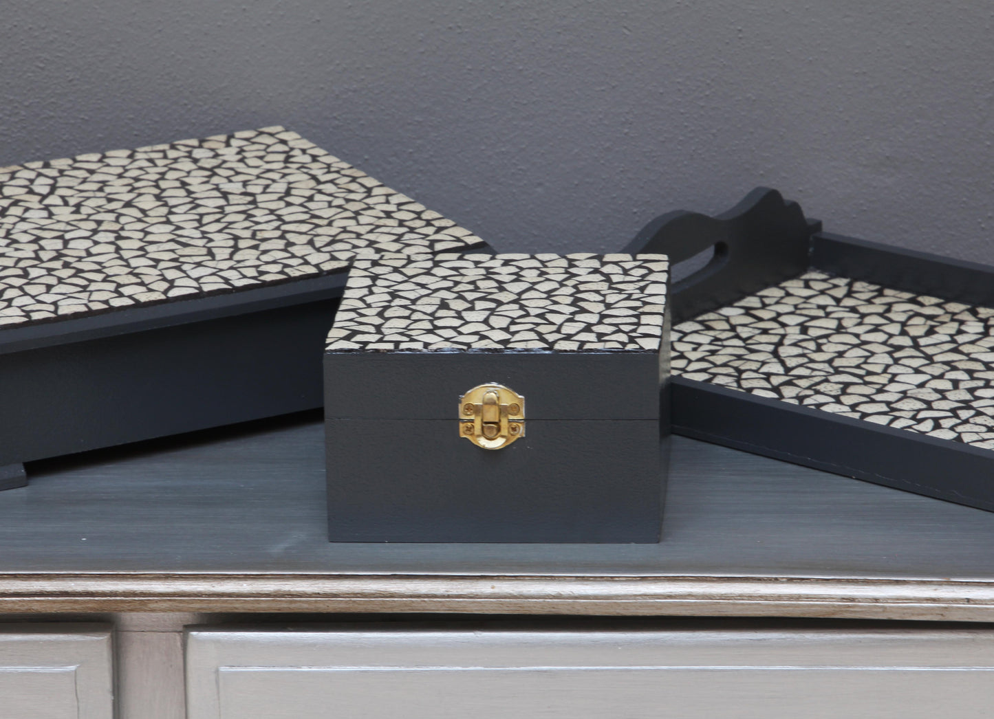 African eggshell mosaic gift box