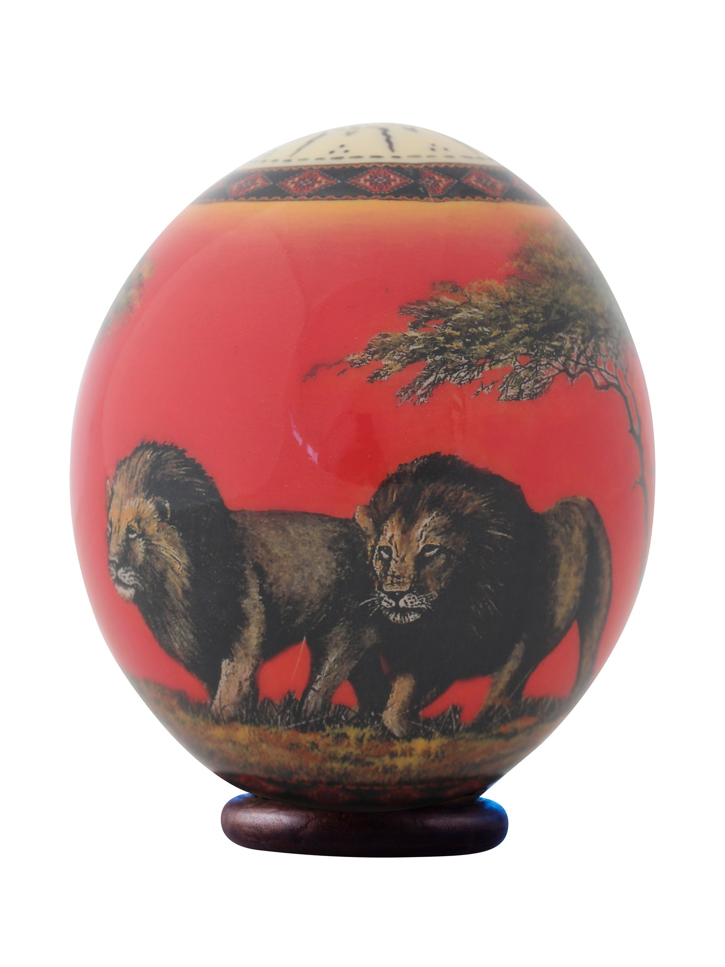 Lion decoupage ostrich eggshell