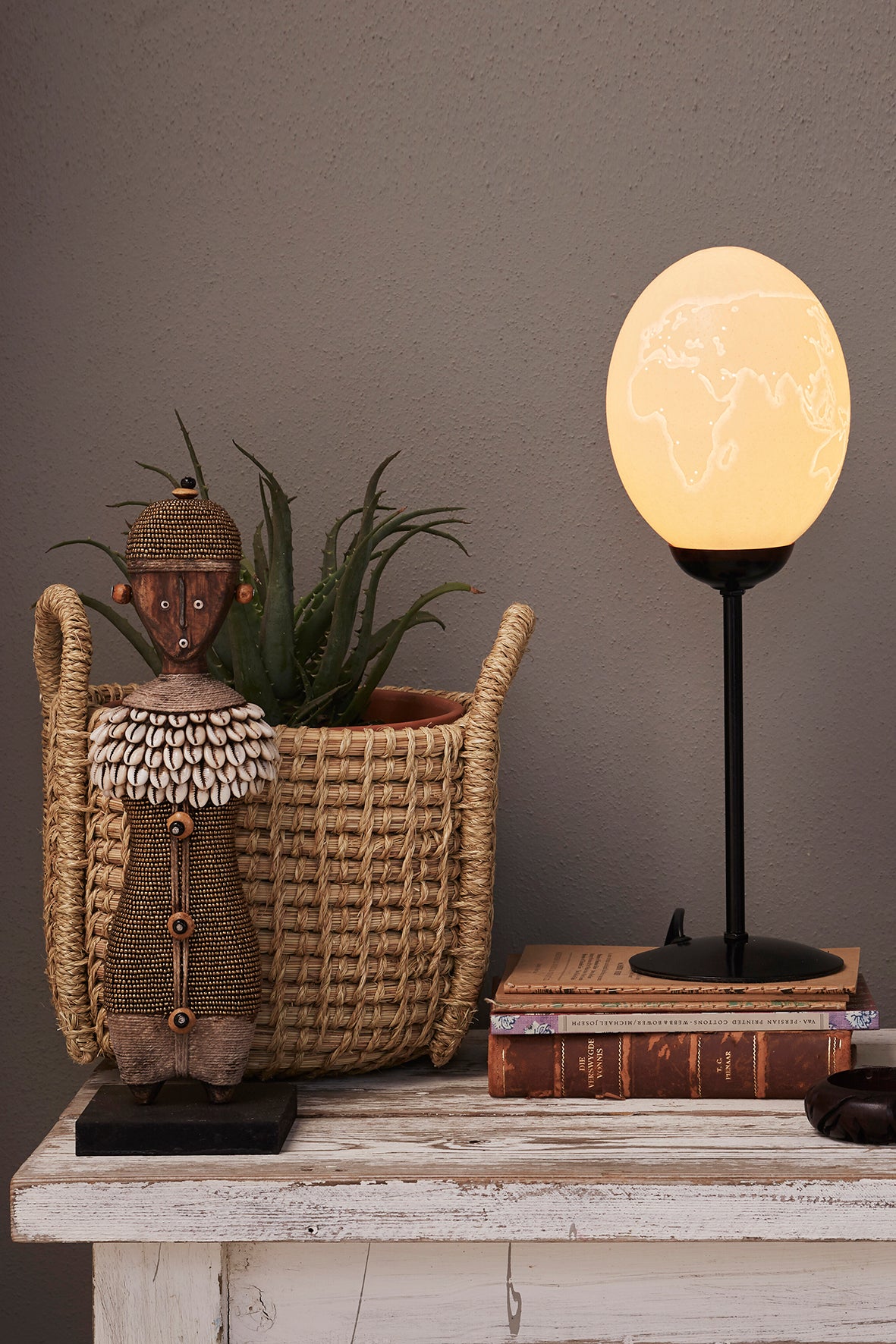 Ndebele Big 5 themed ostrich egg lamp