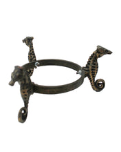Load image into Gallery viewer, Seahorse brass stand