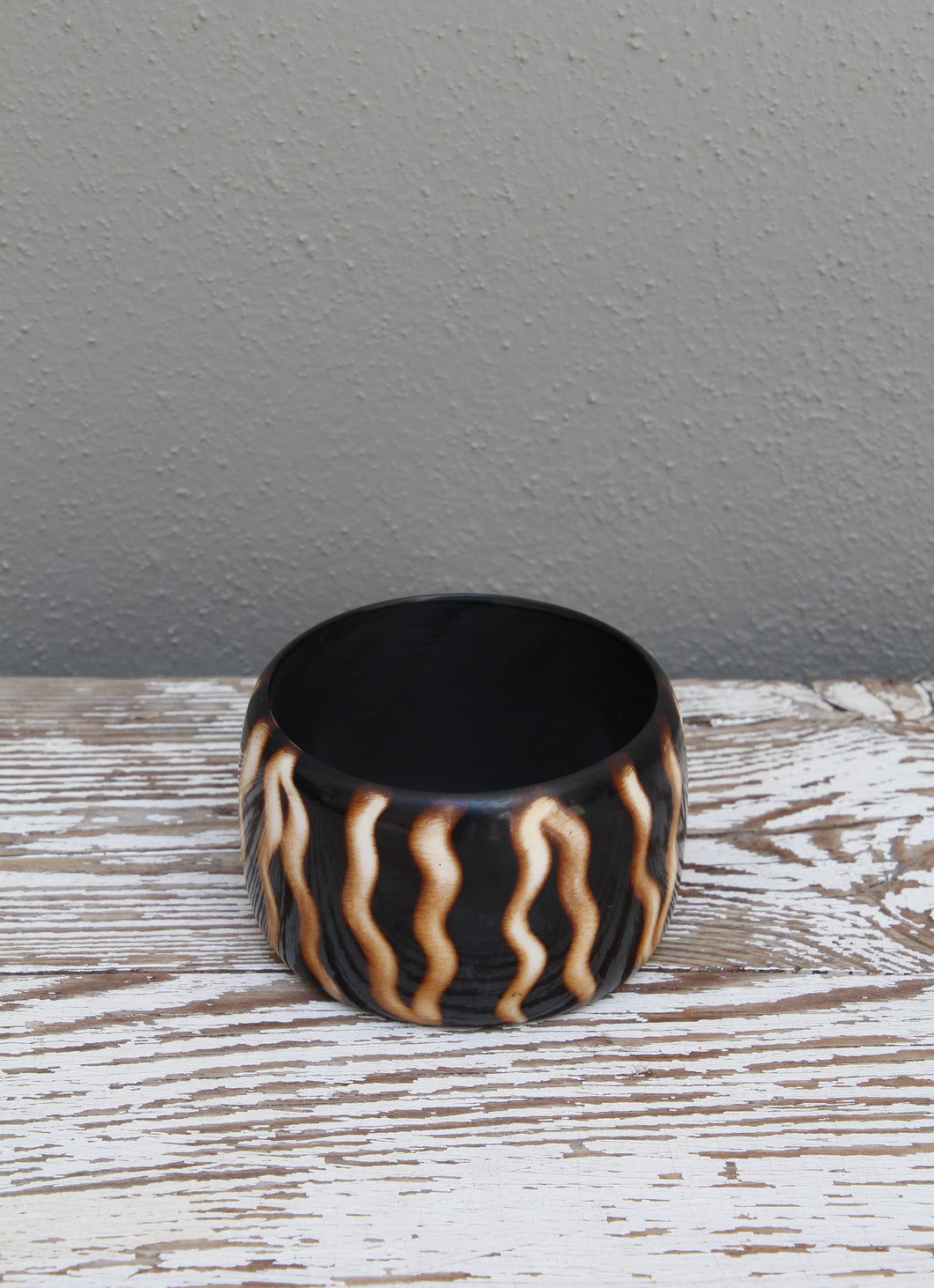 Circular horn bangle
