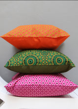 Load image into Gallery viewer, Pink African Shweshwe scatter cushion