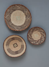 Load image into Gallery viewer, African Tonga baskets: 32cm,39.5cm,47cm