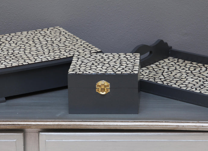 African eggshell mosaic gift box